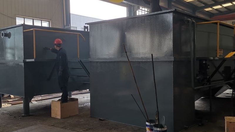布袋除尘器按照工作原理和结构形式可分为以下几类：